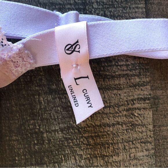 Victoria’s Secret Unlined Bralette - Picture 2 of 5